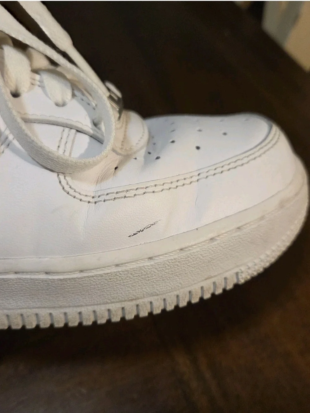classic white Nike Air Force 1 sneakers Womens Size 8